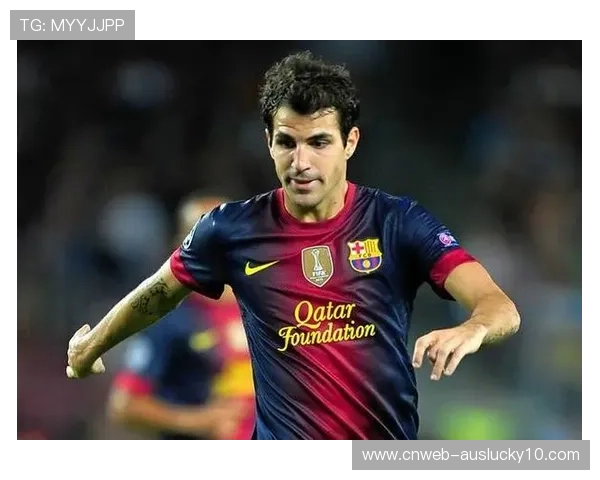 拉玛西亚2026级毕业生报告:三名小将已进入哈维的一线队训练名单。 拉玛西亚2026级毕业生报告:三名小将已进入哈维的一线队训练名单。